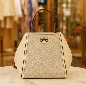 NEW Tory Burch Mcgraw T Monogram Ivory Small Bucket Bag/Tote w/ Long Strap